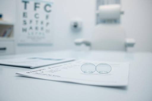 Can PRK Patients Use Contact Lenses Later?