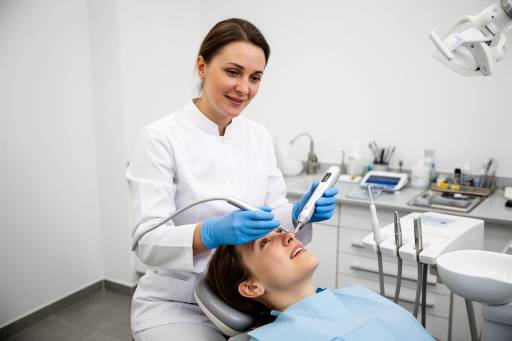 How Does Laser Teeth Whitening Work?